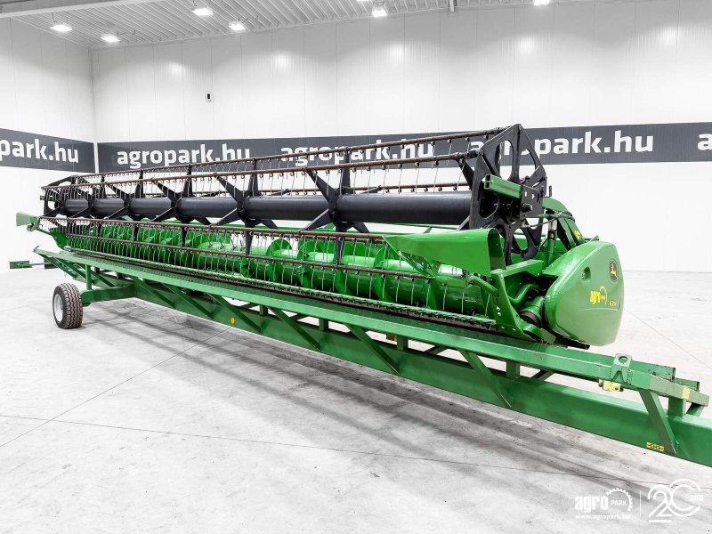 Schneidwerk типа John Deere 630R, Gebrauchtmaschine в Csengele (Фотография 1)