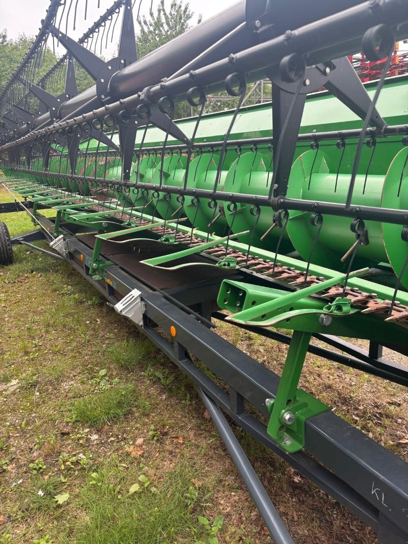 Schneidwerk typu John Deere 635R MY21 (10,70m), Gebrauchtmaschine v Plau am See / OT Klebe (Obrázek 4)