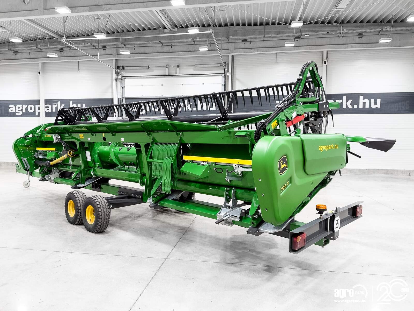 Schneidwerk tipa John Deere 725X 7,6 m variable depth grain header, rape side knives, transport trolley, Gebrauchtmaschine u Csengele (Slika 5)
