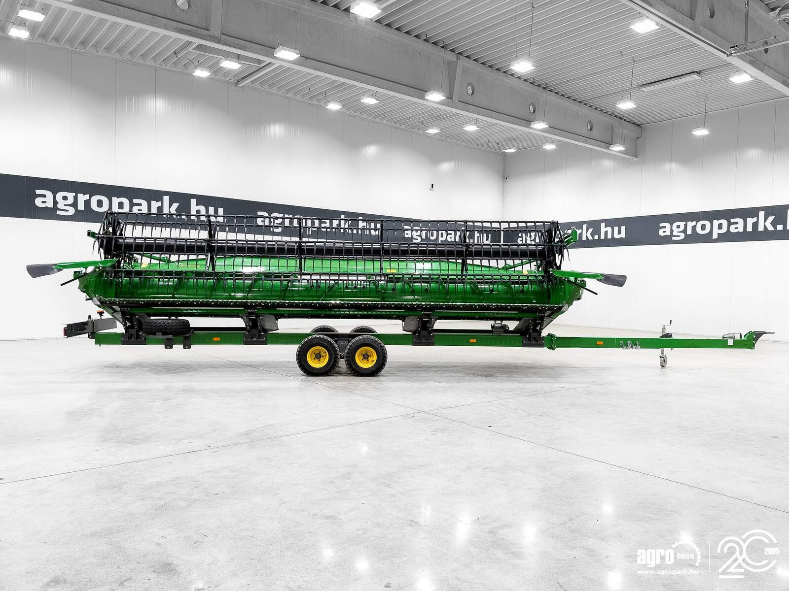 Schneidwerk tipa John Deere 725X 7,6 m variable depth grain header, rape side knives, transport trolley, Gebrauchtmaschine u Csengele (Slika 11)