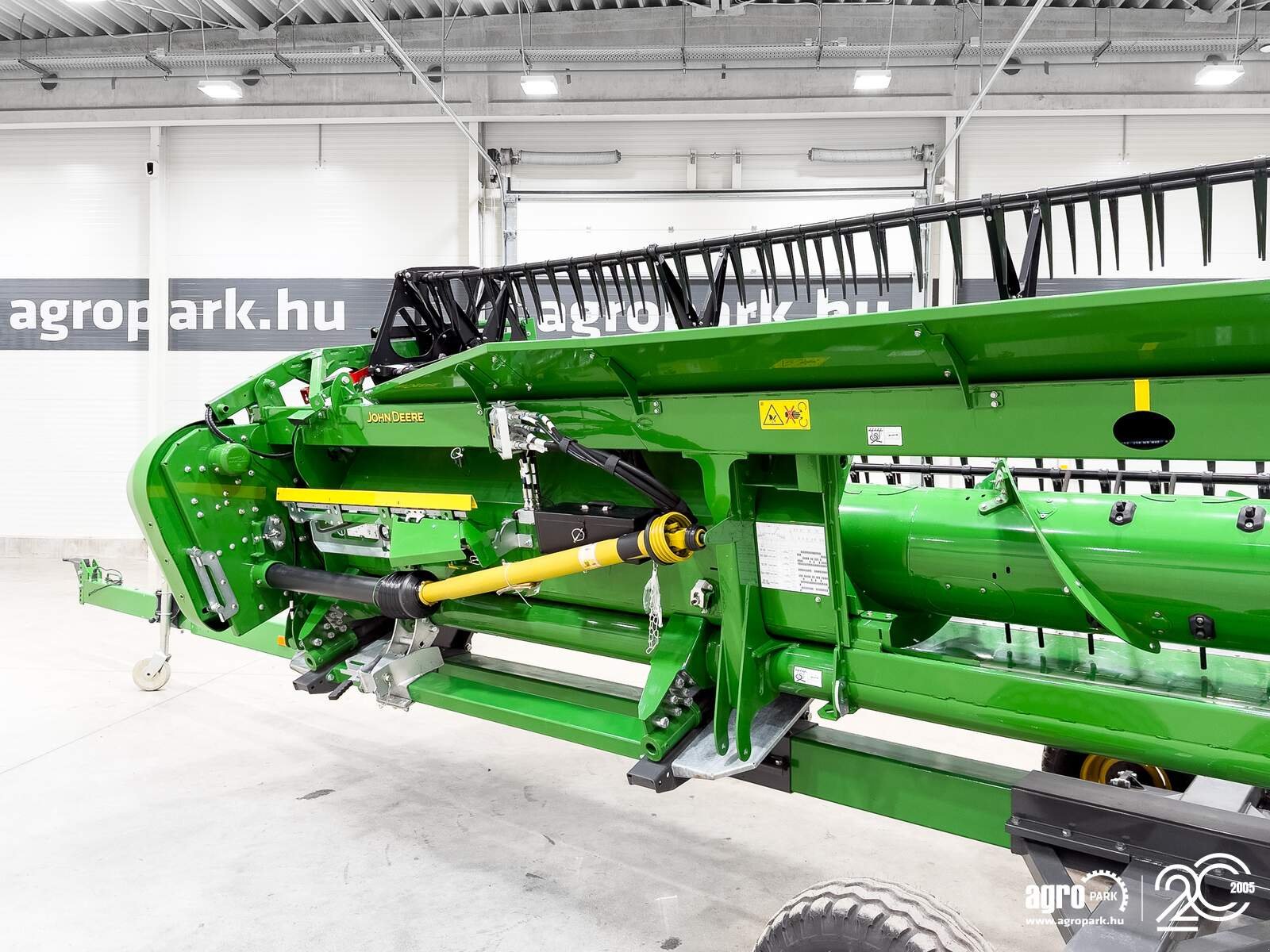 Schneidwerk tipa John Deere 725X 7,6 m variable depth grain header, rape side knives, transport trolley, Gebrauchtmaschine u Csengele (Slika 28)