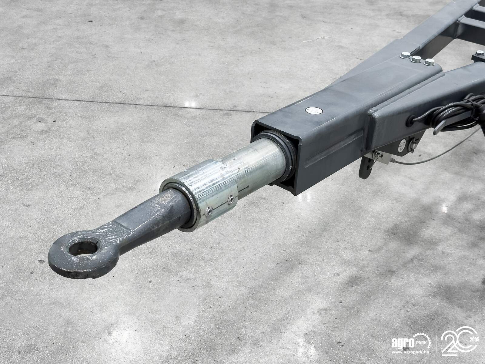 Schneidwerk tipa John Deere 730X 9,15 m variable depth grain header, rape side knives, transport trolley, Gebrauchtmaschine u Csengele (Slika 15)