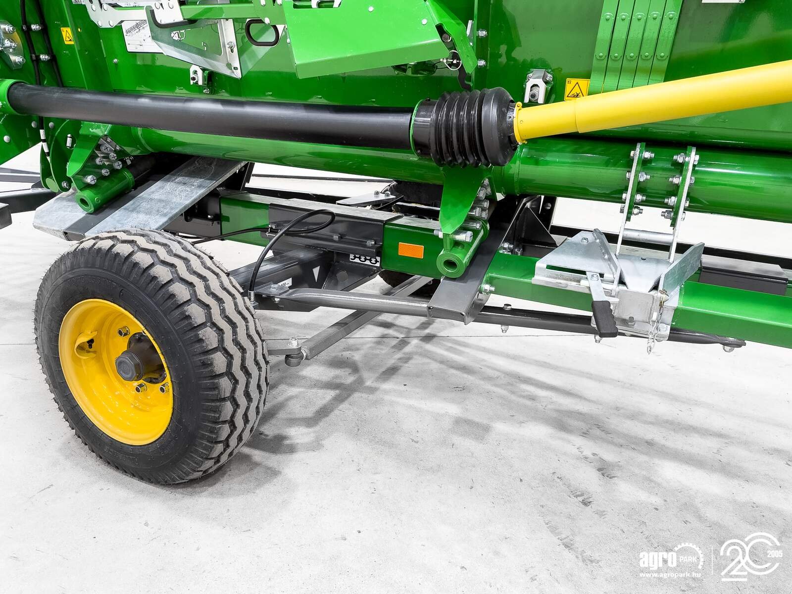 Schneidwerk typu John Deere 730X 9,15 m variable depth grain header, rape side knives, transport trolley, Gebrauchtmaschine v Csengele (Obrázek 20)