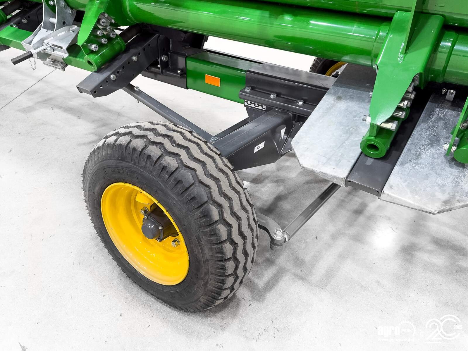 Schneidwerk typu John Deere 730X 9,15 m variable depth grain header, rape side knives, transport trolley, Gebrauchtmaschine v Csengele (Obrázek 24)