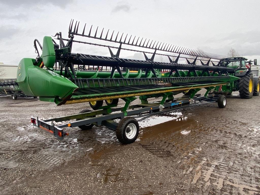 Schneidwerk tip John Deere 735D (10,66m), Gebrauchtmaschine in Neubrandenburg (Poză 3)