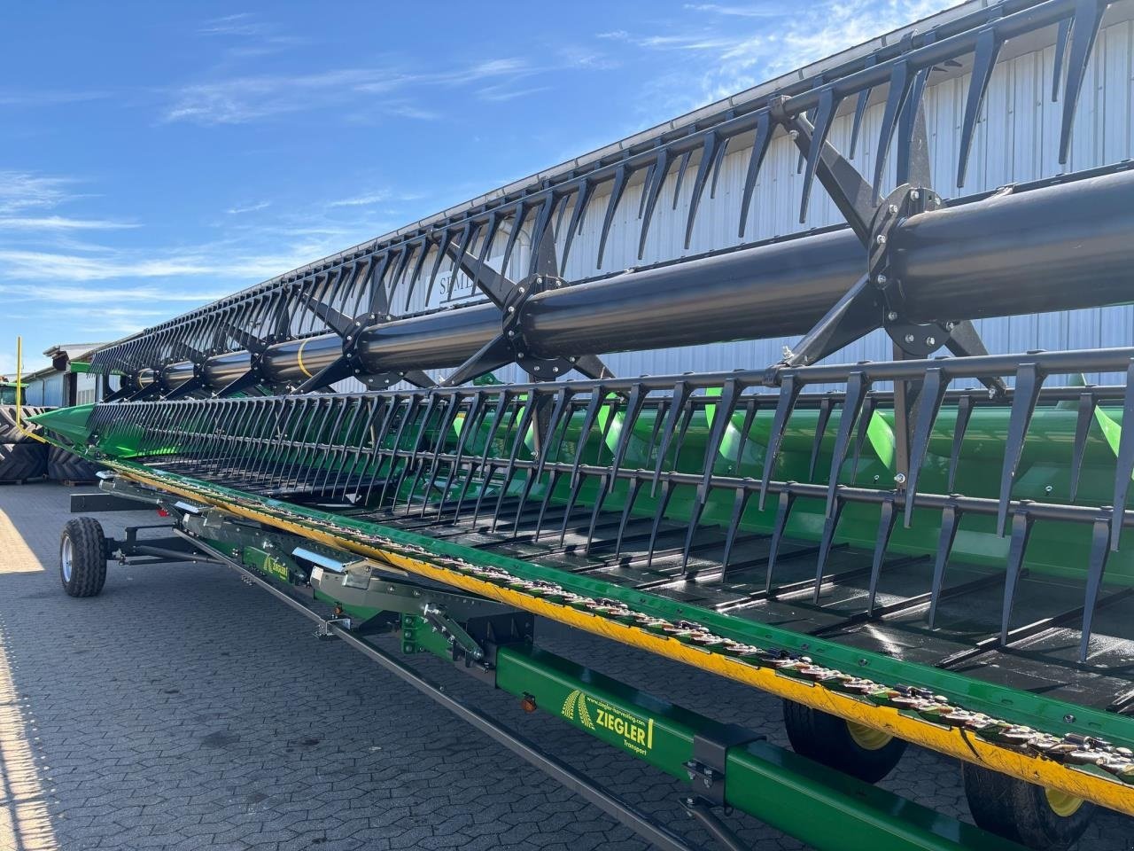 Schneidwerk tipa John Deere 735D, Gebrauchtmaschine u Bramming (Slika 11)