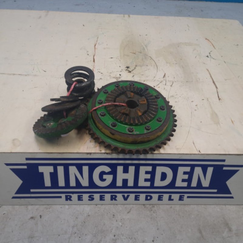 Schneidwerk des Typs John Deere 820, Gebrauchtmaschine in Hemmet (Bild 1)