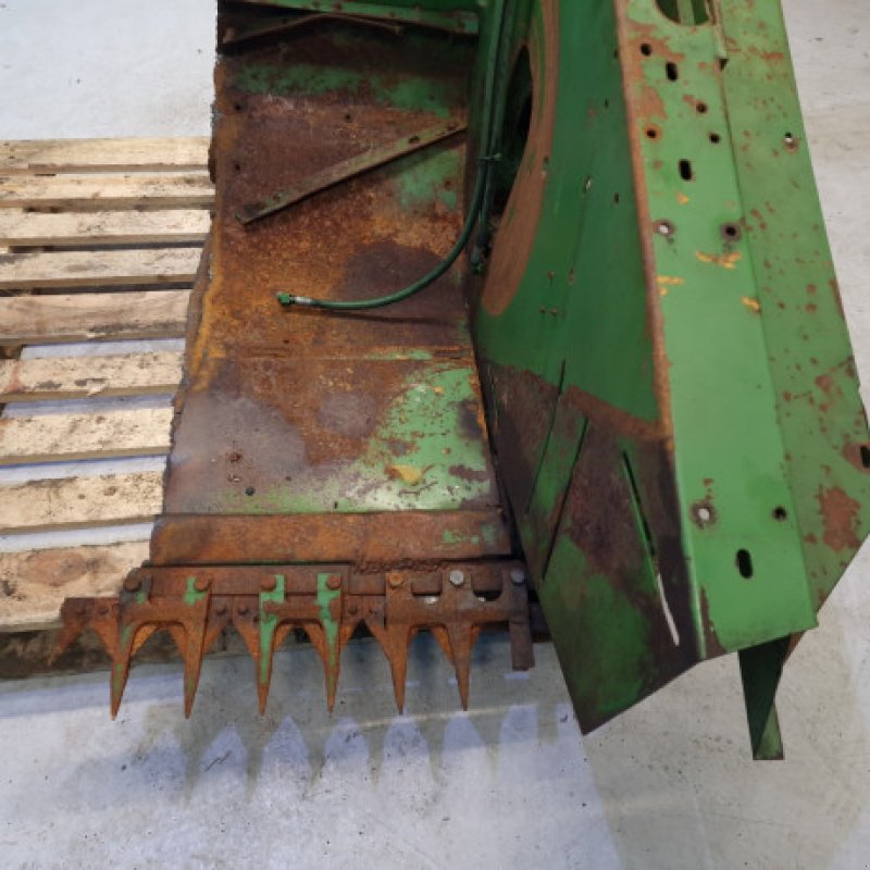 Schneidwerk des Typs John Deere 820, Gebrauchtmaschine in Hemmet (Bild 10)