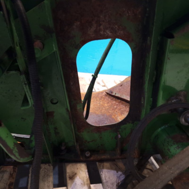 Schneidwerk des Typs John Deere 820, Gebrauchtmaschine in Hemmet (Bild 4)