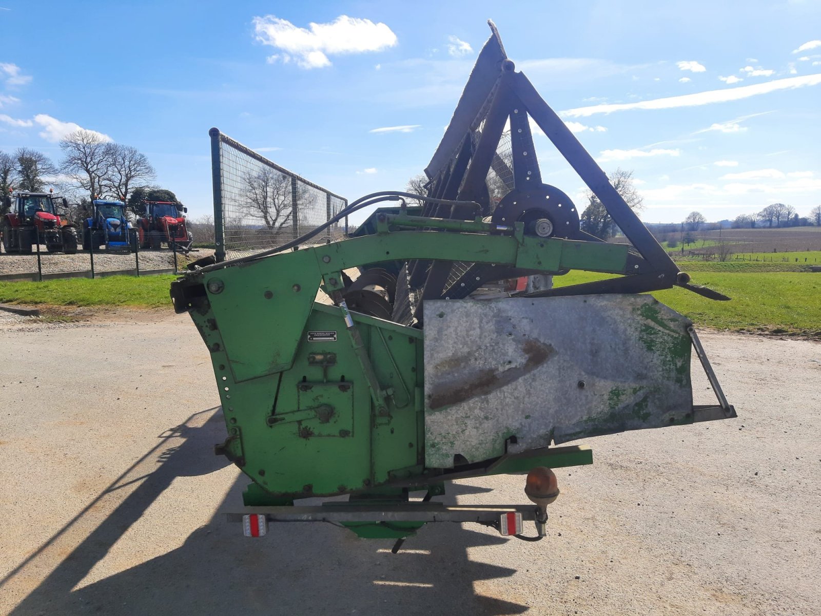 Schneidwerk типа John Deere COUPE A TOURNESOL, Gebrauchtmaschine в Le Horps (Фотография 3)
