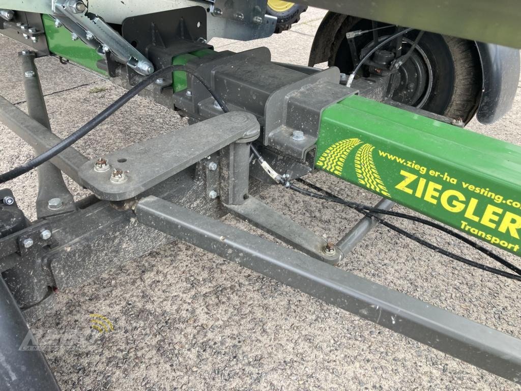 Schneidwerk des Typs John Deere HD35X, Neumaschine in Lütjenburg (Bild 20)