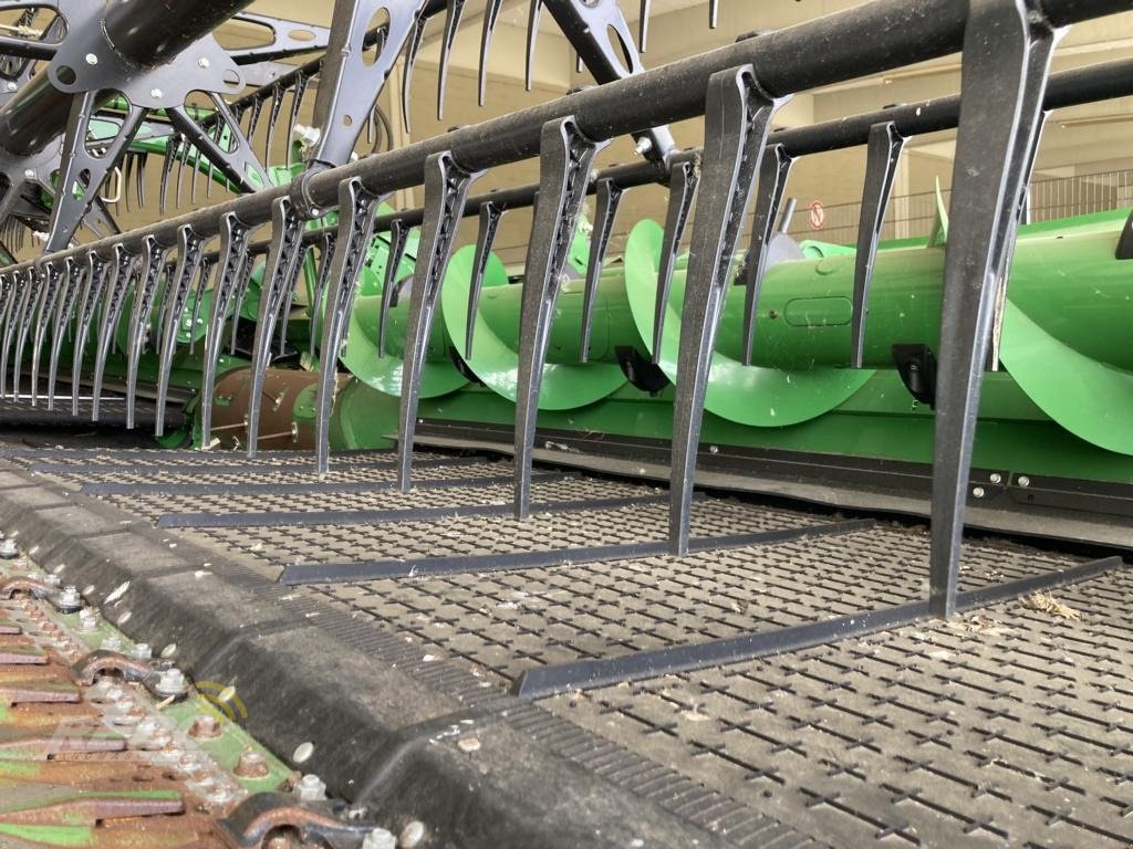 Schneidwerk des Typs John Deere HD35X, Neumaschine in Lütjenburg (Bild 25)