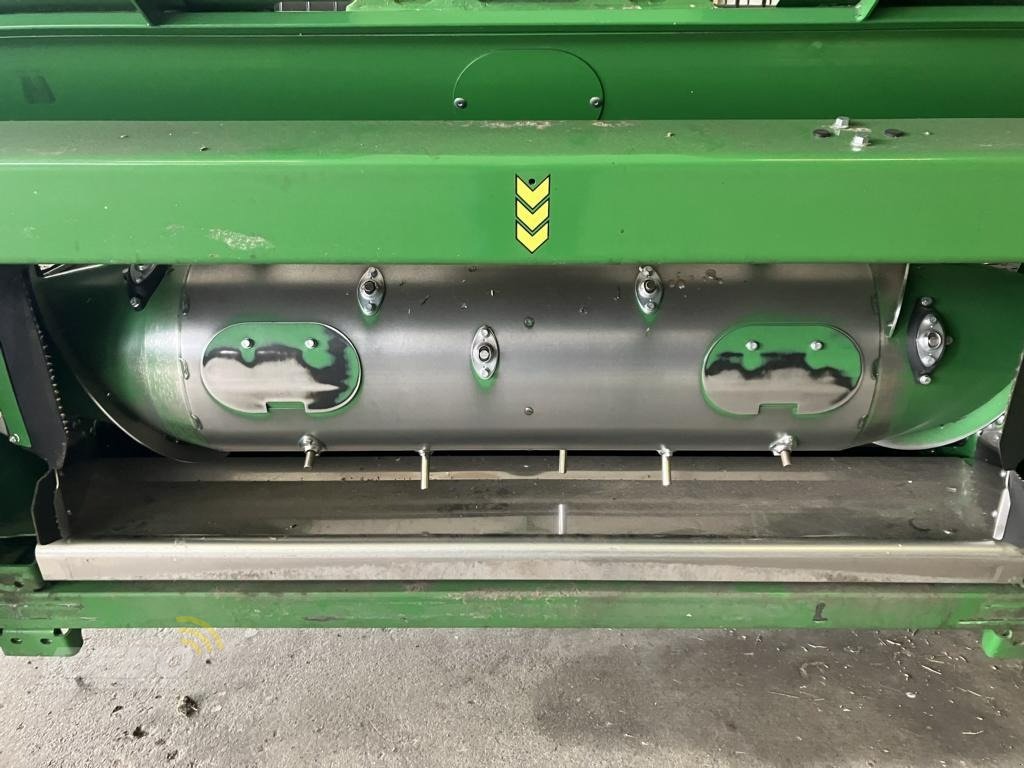 Schneidwerk des Typs John Deere HD40X MY23, Neumaschine in Lütjenburg (Bild 12)