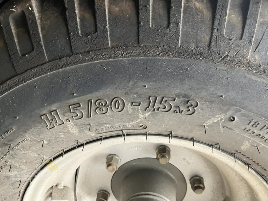 Schneidwerk des Typs John Deere HD40X MY23, Neumaschine in Lütjenburg (Bild 21)