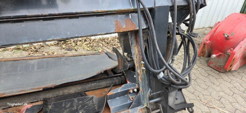 Schneidwerk tipa MacDon D60, Gebrauchtmaschine u Hemmet (Slika 5)