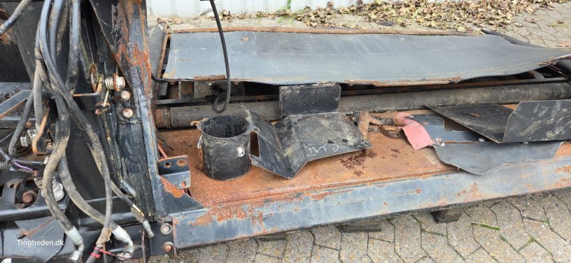 Schneidwerk tipa MacDon D60, Gebrauchtmaschine u Hemmet (Slika 4)