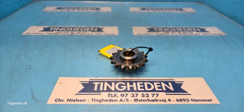 Schneidwerk des Typs MacDon D60, Gebrauchtmaschine in Hemmet (Bild 1)