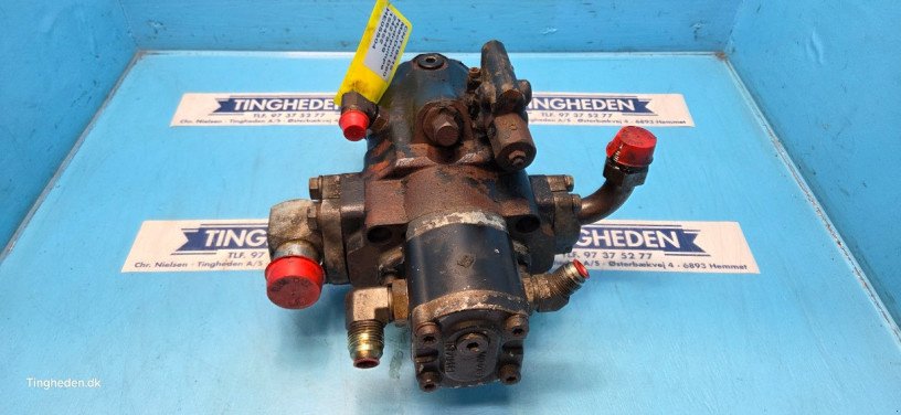 Schneidwerk of the type MacDon D60, Gebrauchtmaschine in Hemmet (Picture 12)