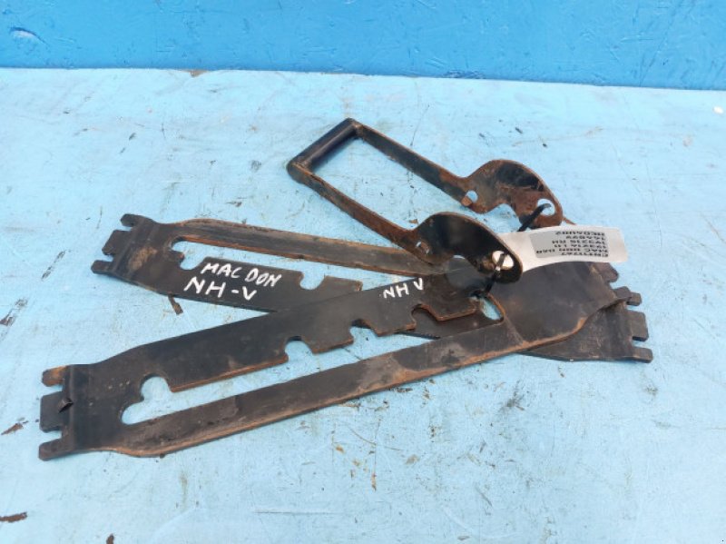 Schneidwerk tipa MacDon D60, Gebrauchtmaschine u Hemmet (Slika 3)