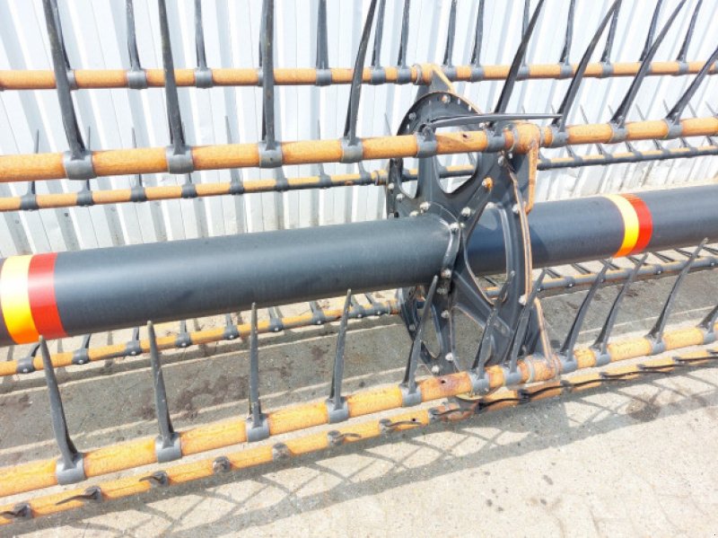 Schneidwerk typu MacDon D60, Gebrauchtmaschine v Hemmet (Obrázek 9)