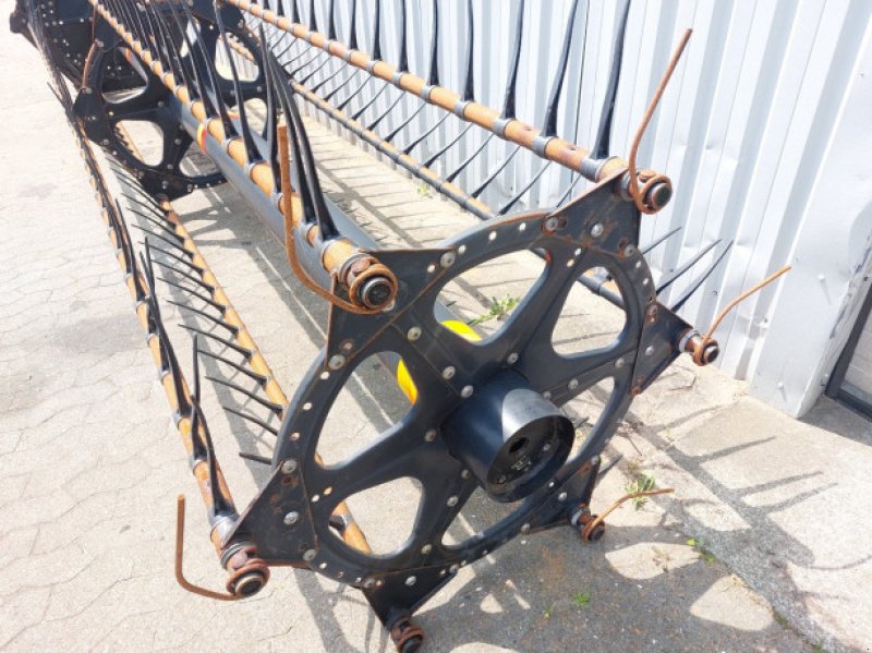 Schneidwerk typu MacDon D60, Gebrauchtmaschine v Hemmet (Obrázek 14)