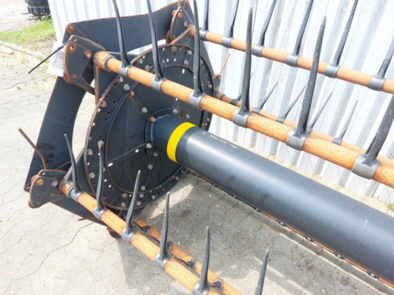 Schneidwerk typu MacDon D60, Gebrauchtmaschine v Hemmet (Obrázek 8)