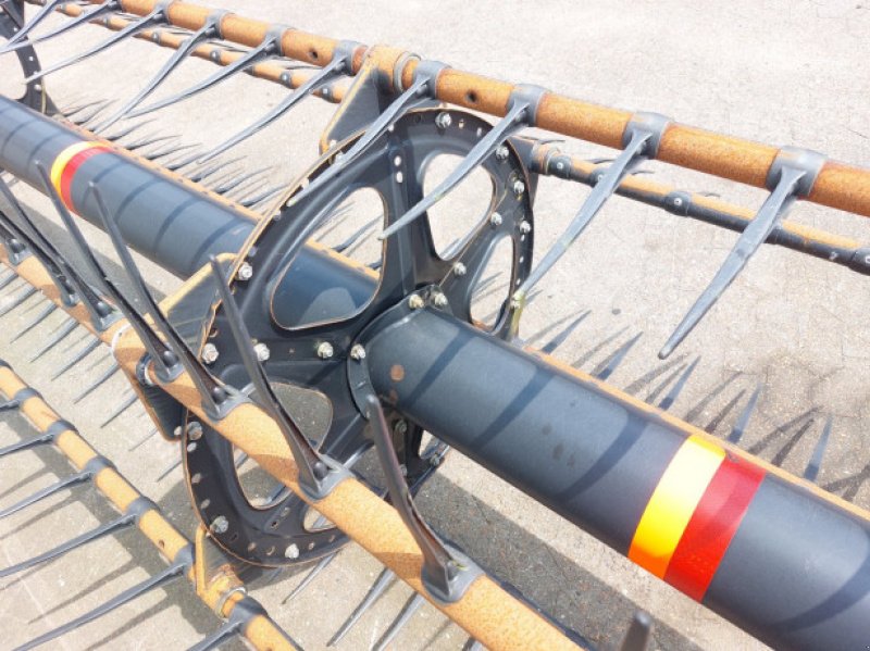 Schneidwerk tipa MacDon D60, Gebrauchtmaschine u Hemmet (Slika 12)