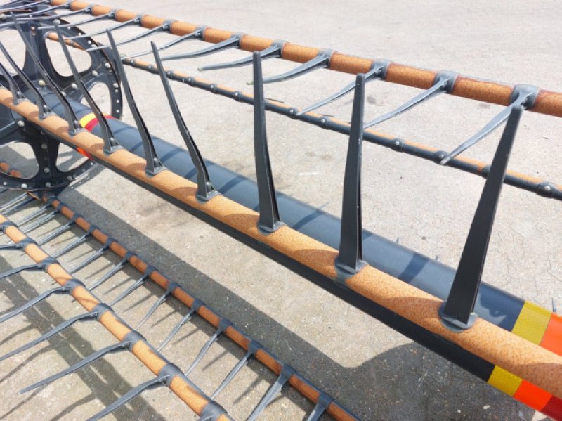 Schneidwerk tipa MacDon D60, Gebrauchtmaschine u Hemmet (Slika 10)