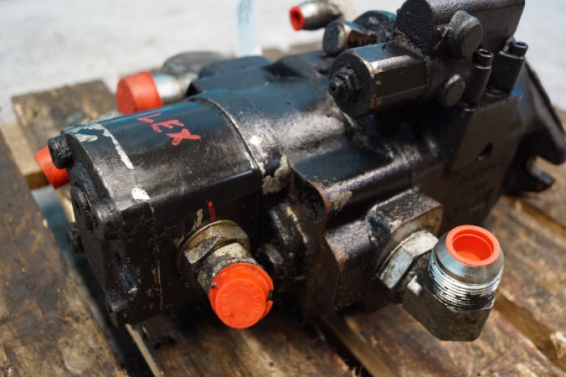 Schneidwerk tipa MacDon D60, Gebrauchtmaschine u Hemmet (Slika 4)