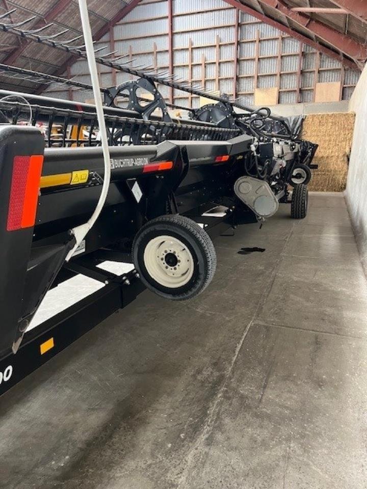 Schneidwerk des Typs MacDon D65 SEJLSKÆRBORD, Gebrauchtmaschine in Maribo (Bild 3)