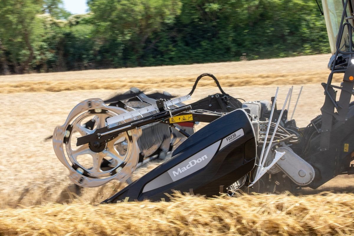 Schneidwerk des Typs MacDon FD230 9,1m, Neumaschine in Harmannsdorf (Bild 22)