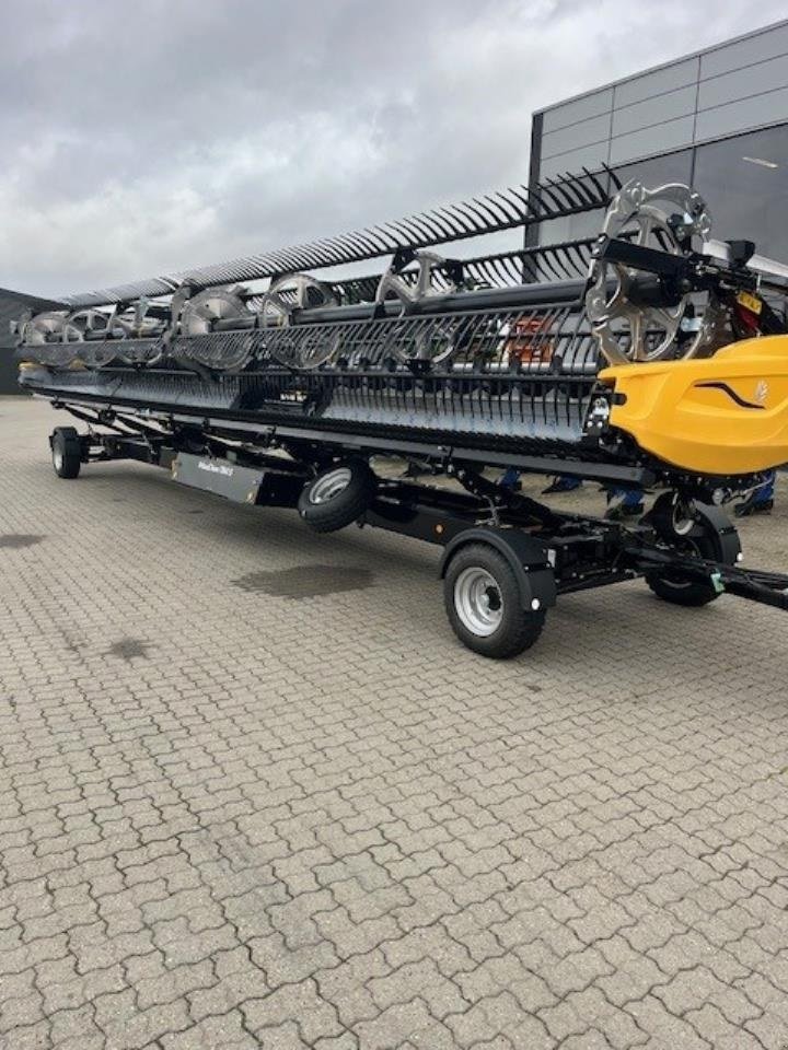 Schneidwerk des Typs MacDon FD241, Gebrauchtmaschine in Maribo (Bild 2)