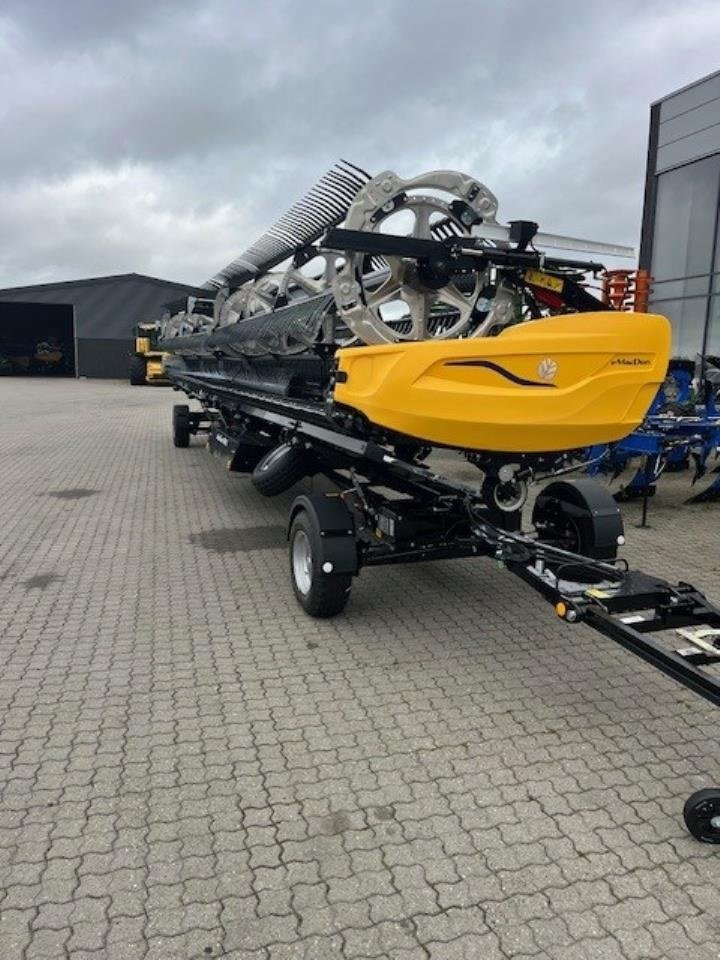 Schneidwerk des Typs MacDon FD241, Gebrauchtmaschine in Maribo (Bild 1)