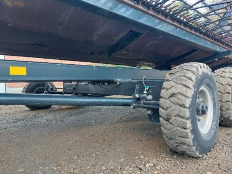 Schneidwerk typu Massey Ferguson 30" Powerflow, Gebrauchtmaschine v Hemmet (Obrázek 12)