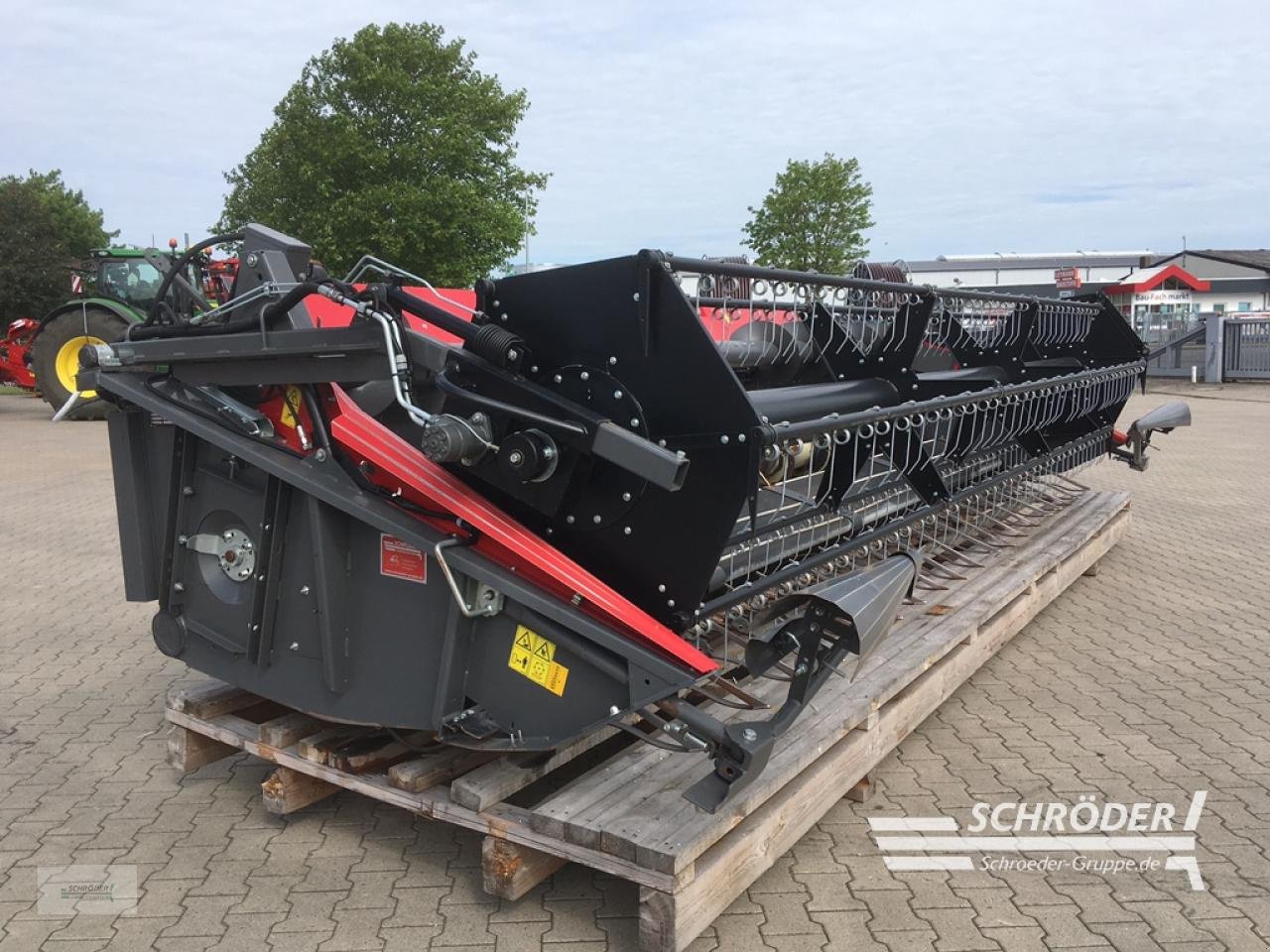 Schneidwerk des Typs Massey Ferguson 6,20 M PF, Gebrauchtmaschine in Twistringen (Bild 2)