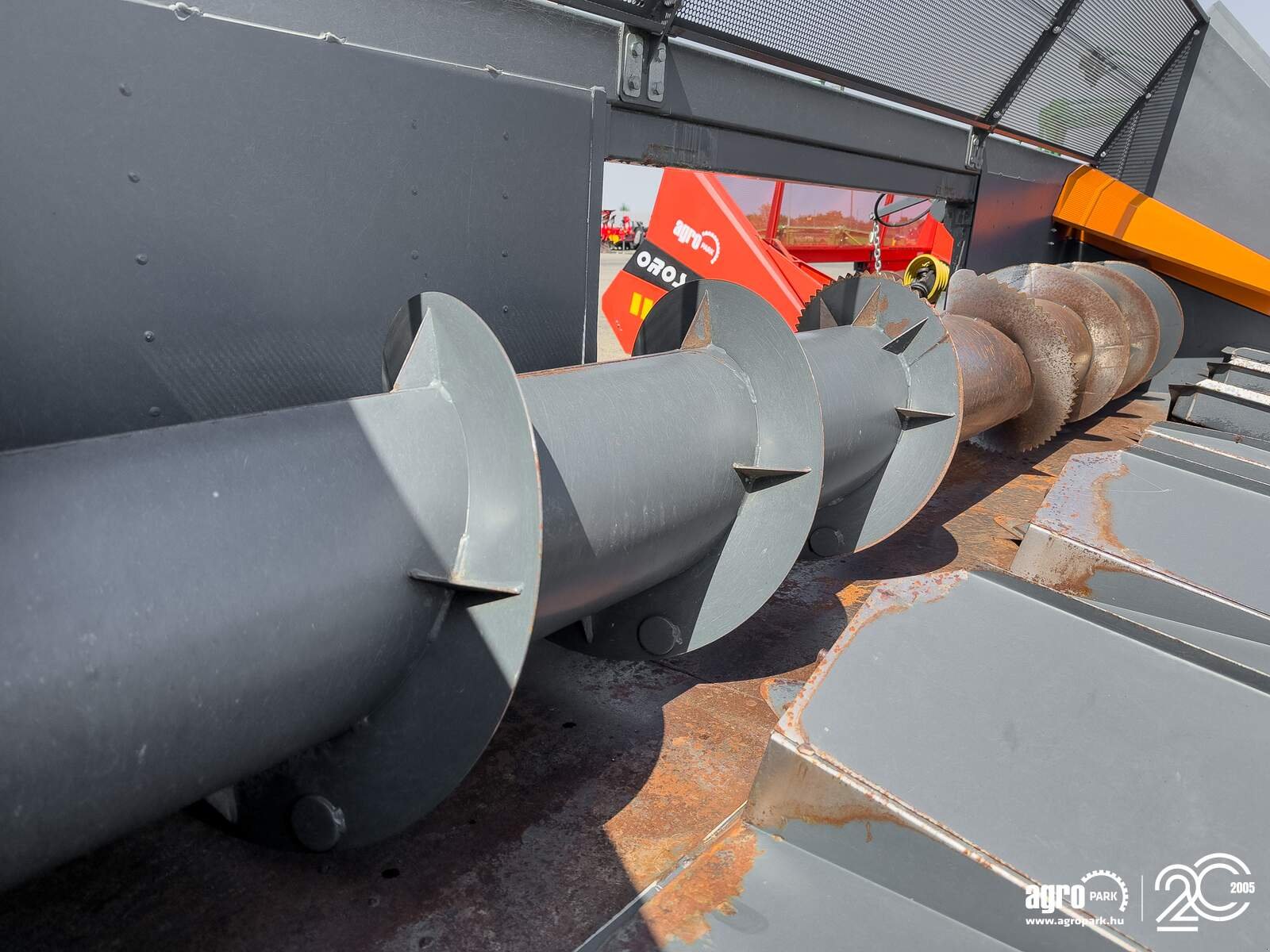Schneidwerk typu NAS 676 Z sunflower header, with chopper for John Deere combines, Gebrauchtmaschine v Csengele (Obrázek 17)