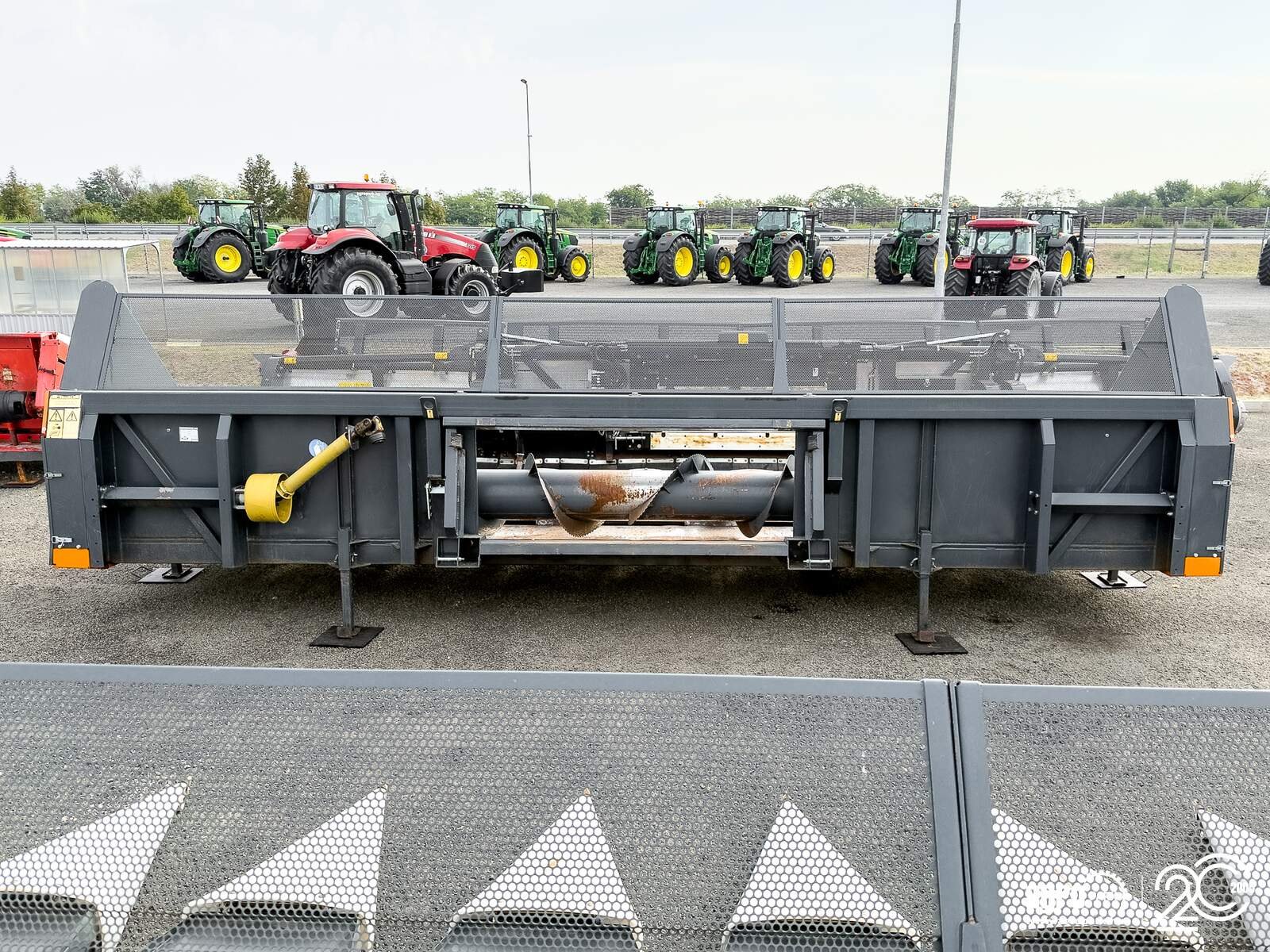 Schneidwerk του τύπου NAS 876 8 rows, 75 cm row spacing, for New Holland combines, Gebrauchtmaschine σε Csengele (Φωτογραφία 9)