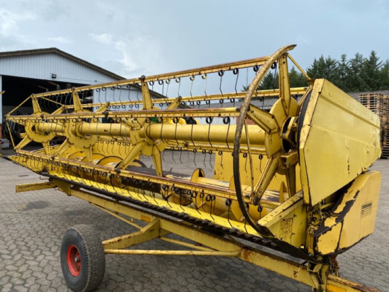 Schneidwerk typu New Holland 15", Gebrauchtmaschine v Hemmet (Obrázek 16)