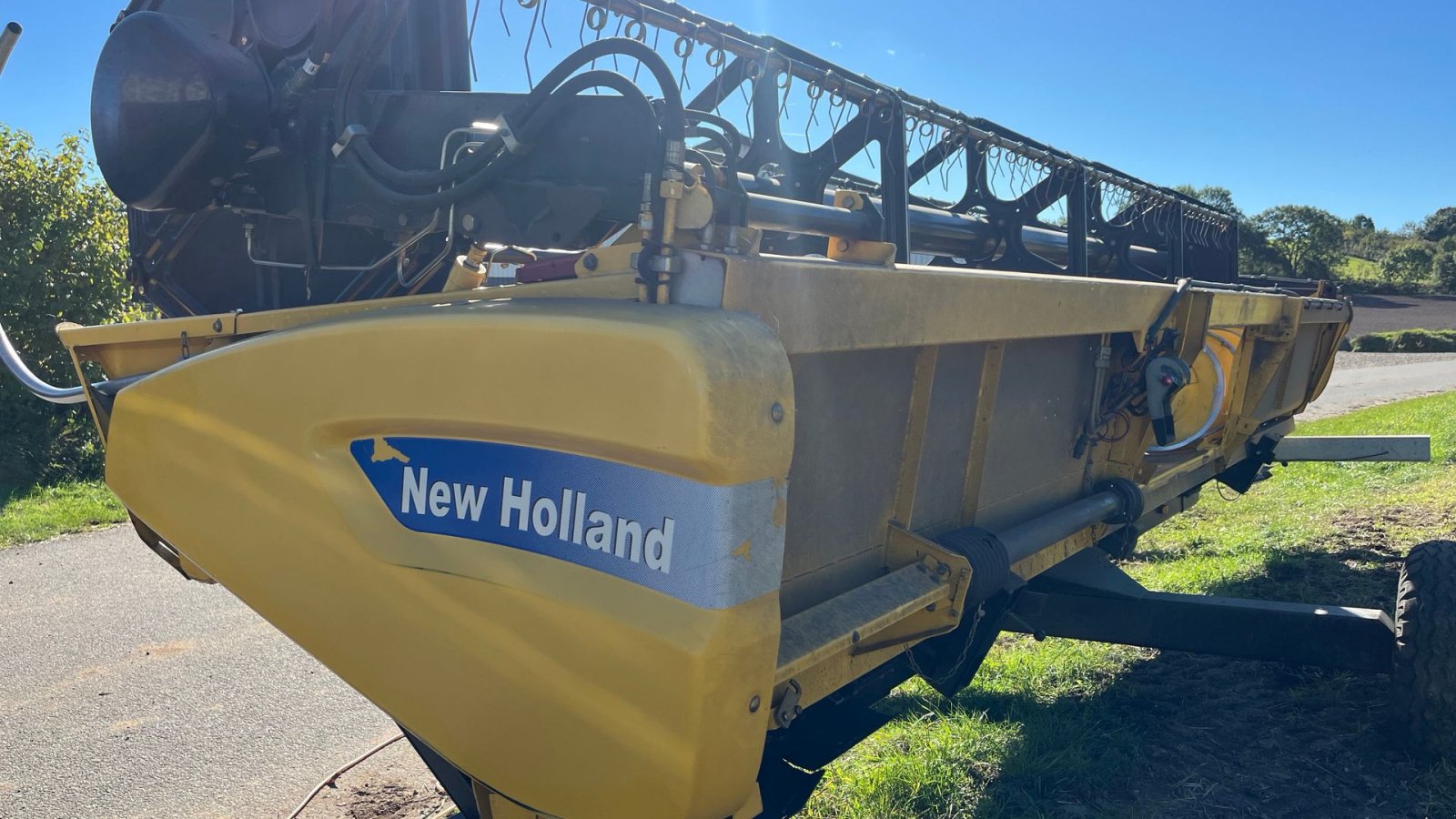 Schneidwerk des Typs New Holland 24 fod skærebord Standard skærebord m vogn, Gebrauchtmaschine in Vejle (Bild 2)