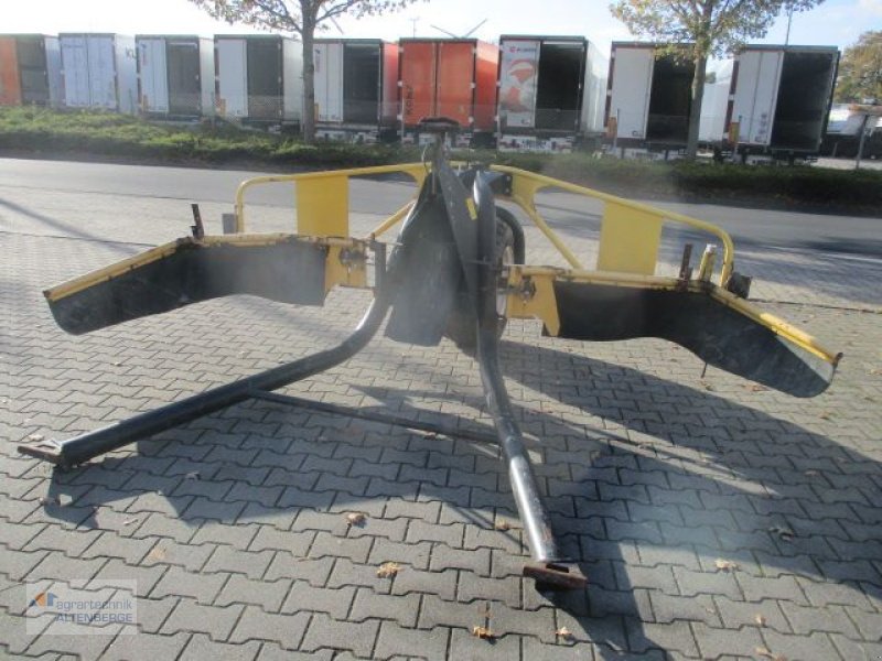 Schneidwerk des Typs New Holland 300 F Zusatzfahrwerk, Gebrauchtmaschine in Altenberge (Bild 5)