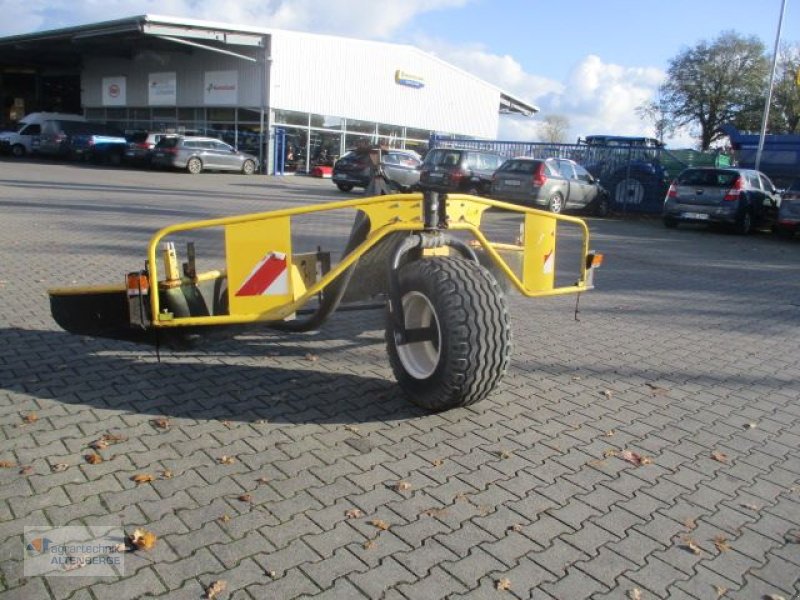 Schneidwerk des Typs New Holland 300 F Zusatzfahrwerk, Gebrauchtmaschine in Altenberge (Bild 4)