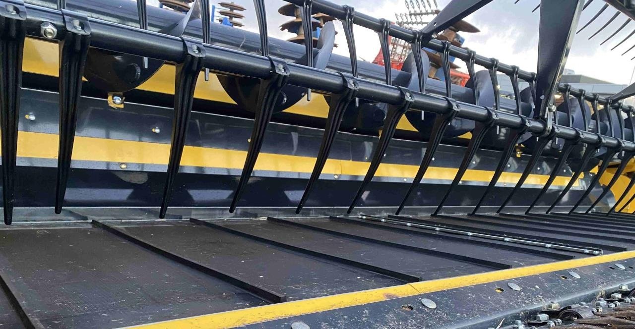 Schneidwerk of the type New Holland 35 FOD 8235 DRAPER, Gebrauchtmaschine in Maribo (Picture 1)