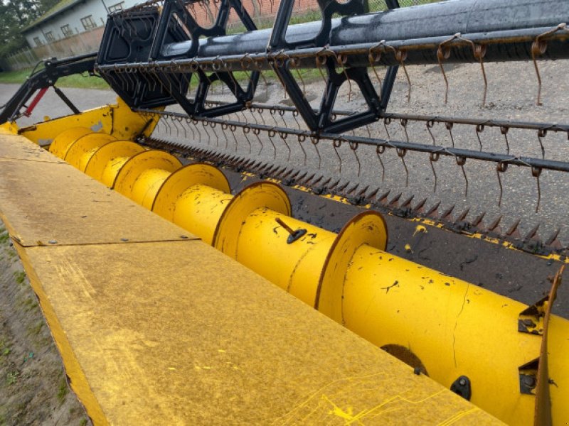 Schneidwerk des Typs New Holland 35" Vario, Gebrauchtmaschine in Hemmet (Bild 19)