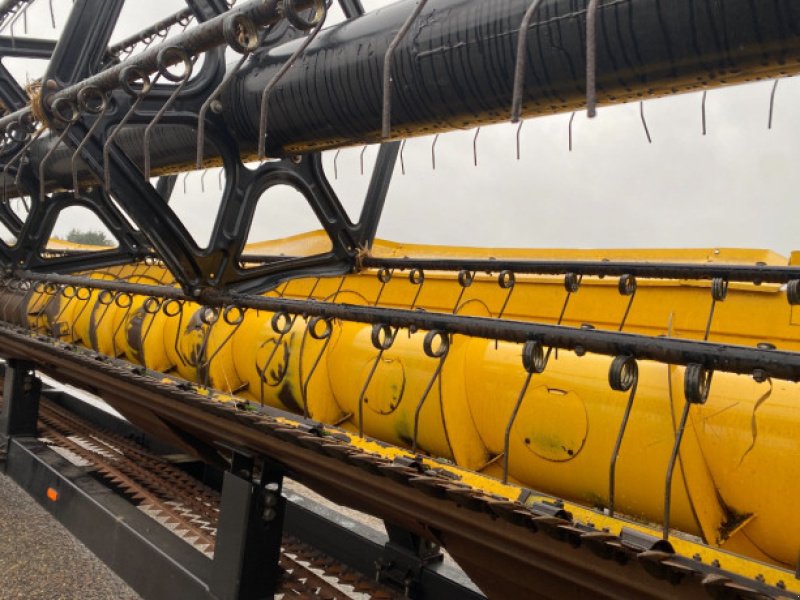 Schneidwerk des Typs New Holland 35" Vario, Gebrauchtmaschine in Hemmet (Bild 4)