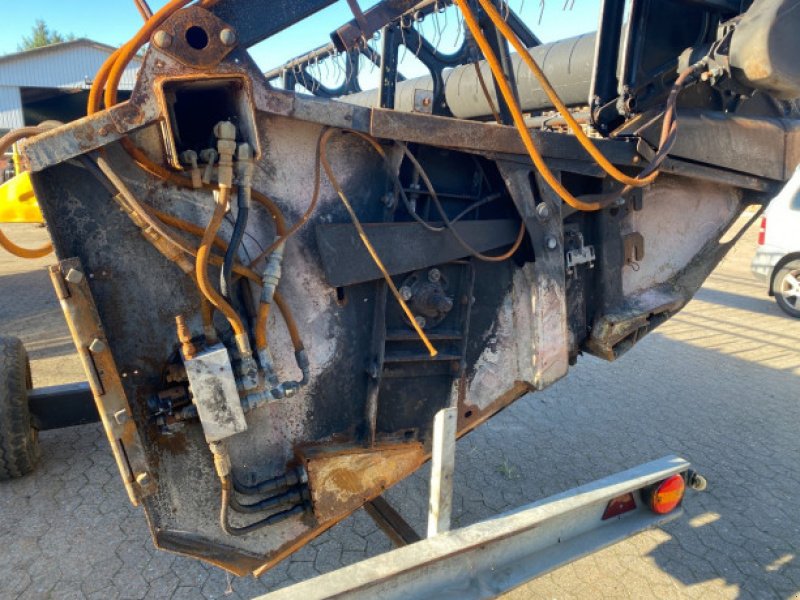 Schneidwerk des Typs New Holland 35" Vario, Gebrauchtmaschine in Hemmet (Bild 16)