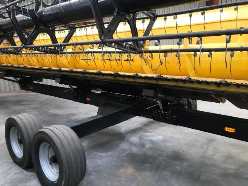 Schneidwerk des Typs New Holland 760CG 10.7 METER VF, Gebrauchtmaschine in Middelfart (Bild 3)