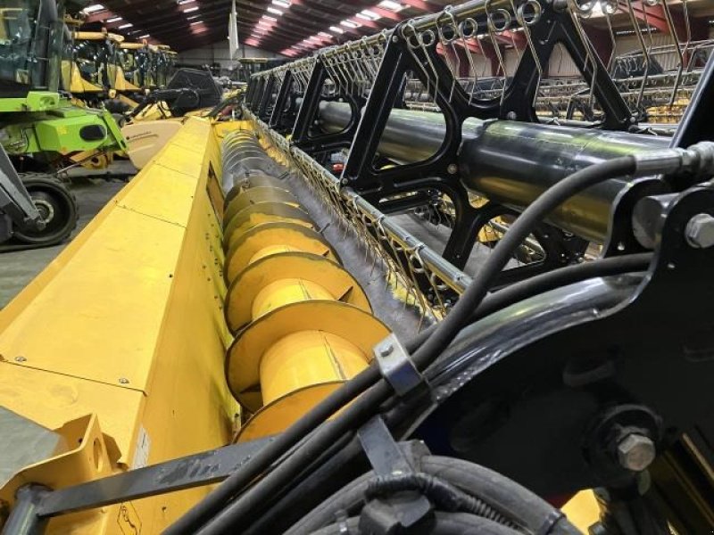 Schneidwerk типа New Holland 760CG 10.7 METER VF, Gebrauchtmaschine в Middelfart (Фотография 8)