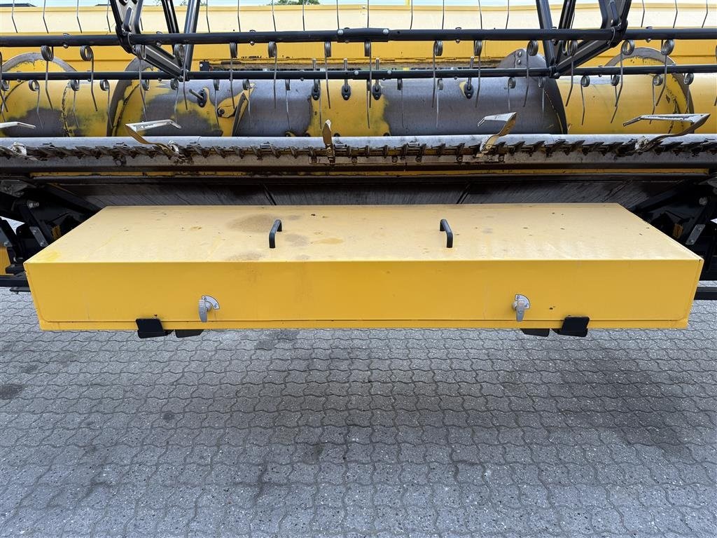 Schneidwerk des Typs New Holland 760CG 35” VarioFeed HD, Gebrauchtmaschine in Gjerlev J. (Bild 12)