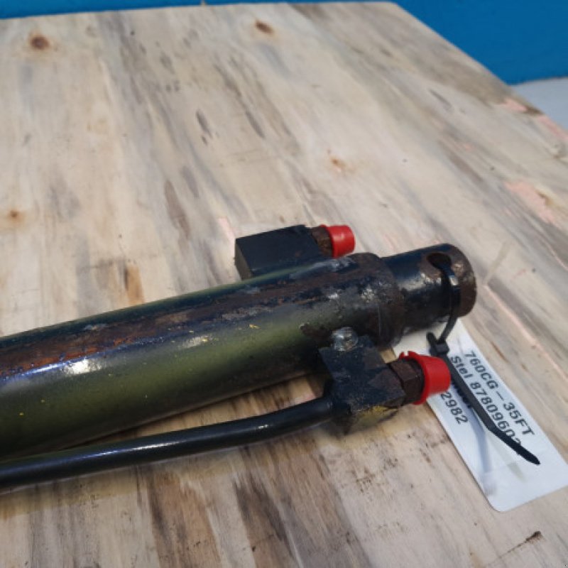 Schneidwerk des Typs New Holland 760CG, Gebrauchtmaschine in Hemmet (Bild 3)