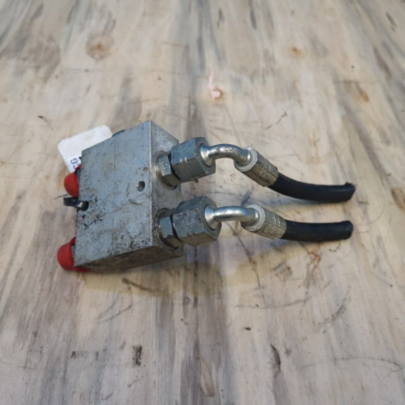 Schneidwerk des Typs New Holland 760CG, Gebrauchtmaschine in Hemmet (Bild 3)